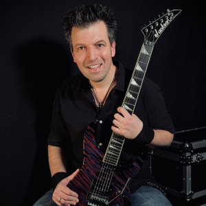 Rising Wings - Flo Bauer